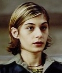 Labina Mitevska in David Ondříček's Samotáři (Loners, 2000)